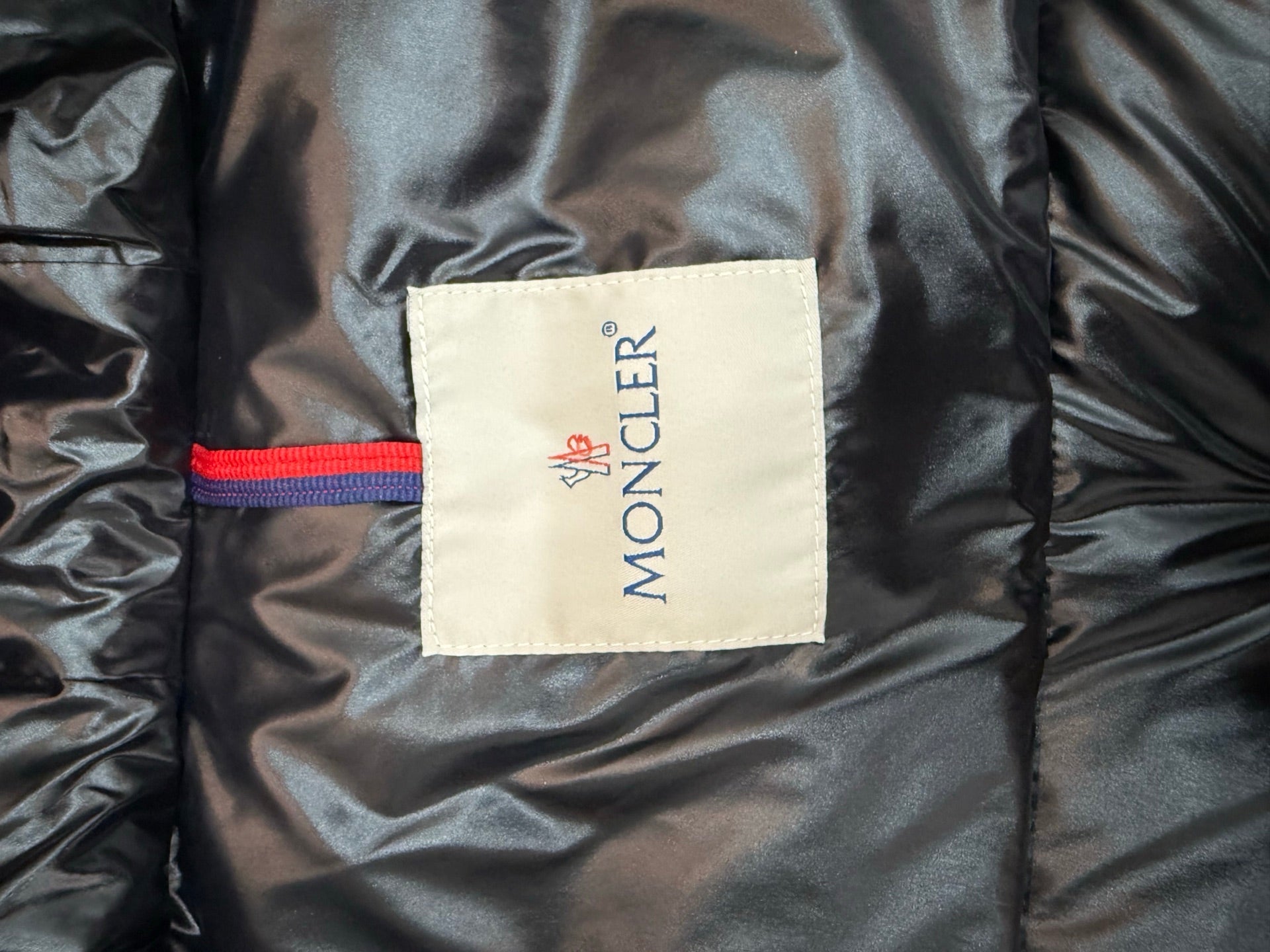 Barante Short Down Jacket 70s Inspired Design